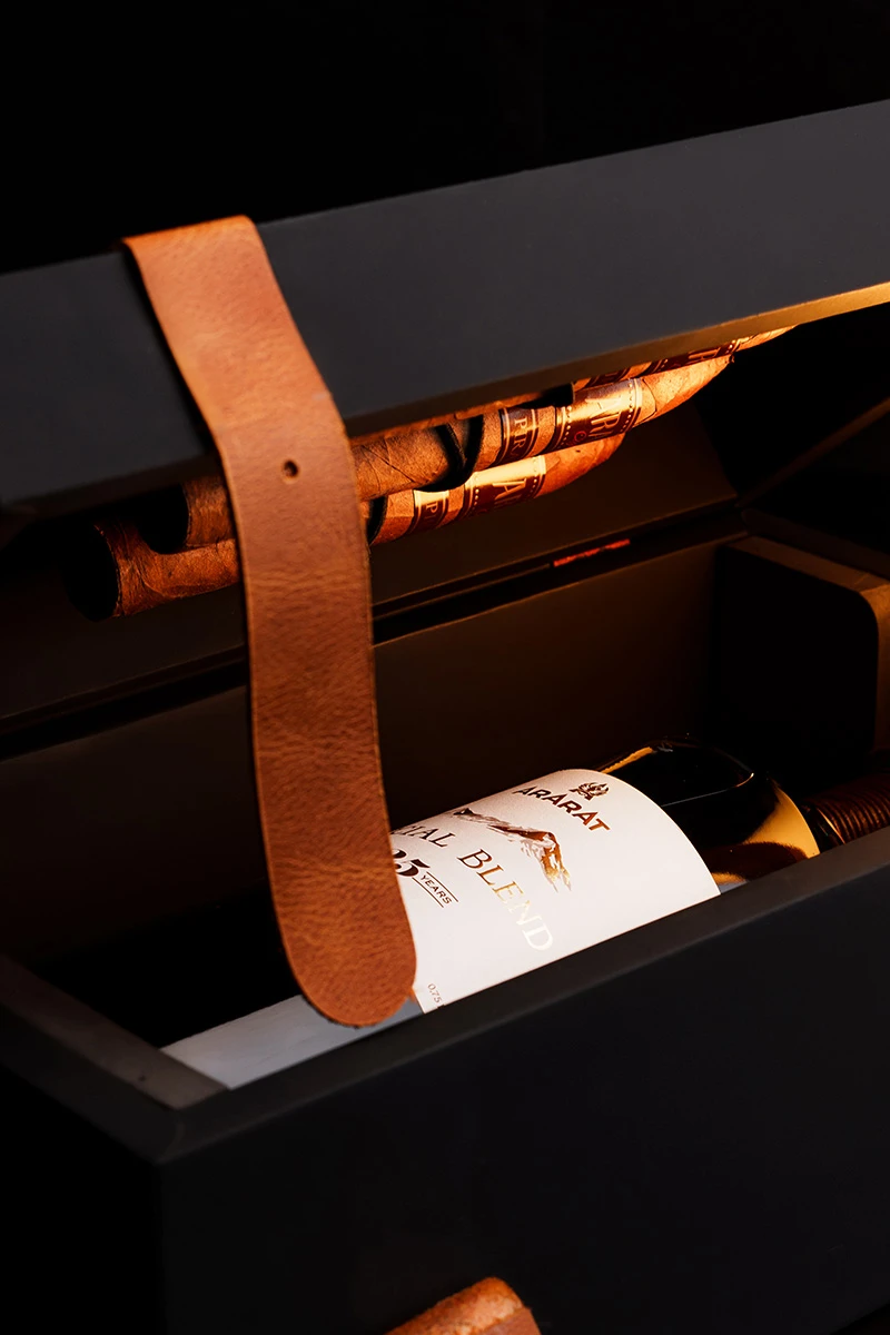 Brandy Cigar Set for the Ministry of Foreign Affairs